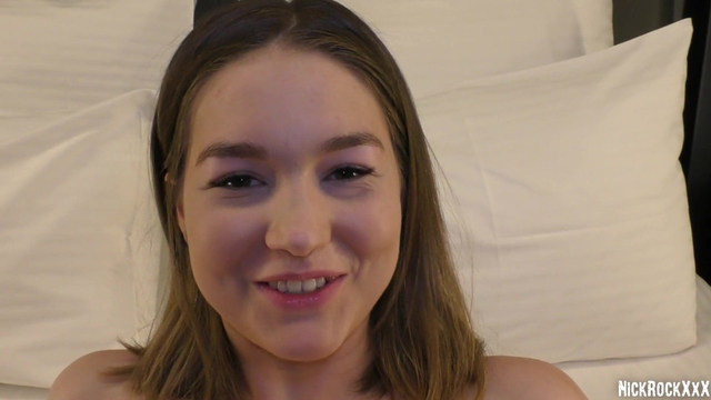 My neighbor's sister Mia Piper aka Hazel Grace came to visit me ( 18 years old )